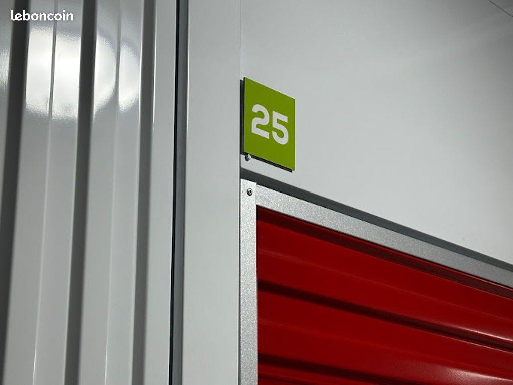 Maison à louer, 4m², Cagnes-sur-Mer