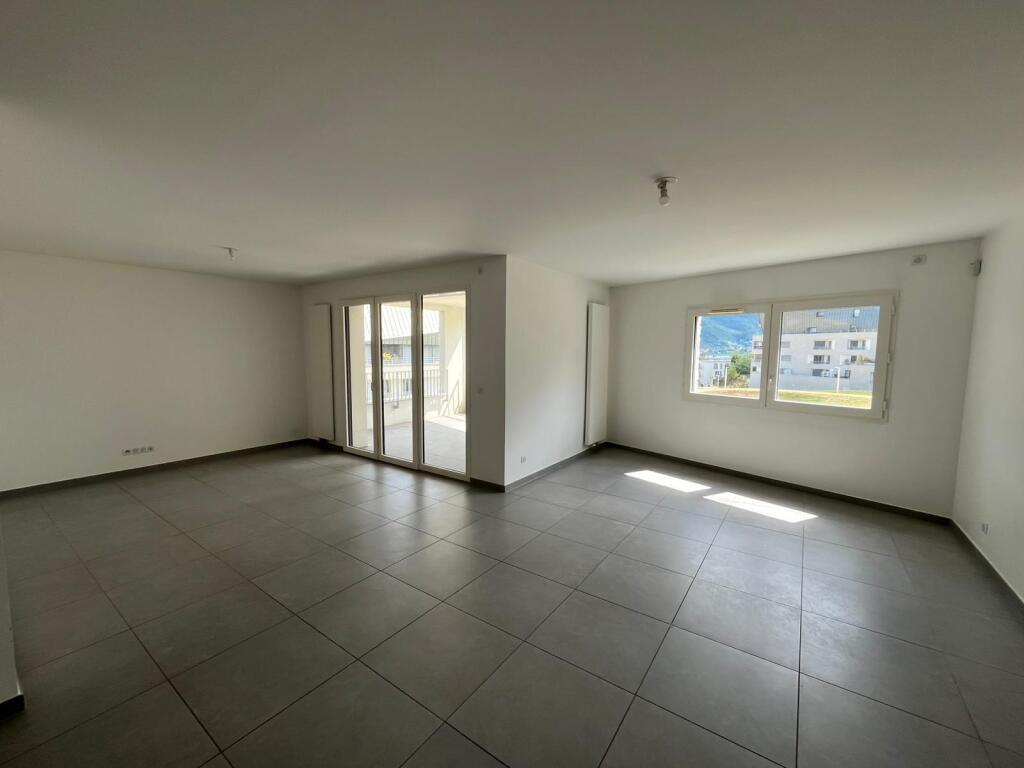 Maison à louer, 79m², Annecy