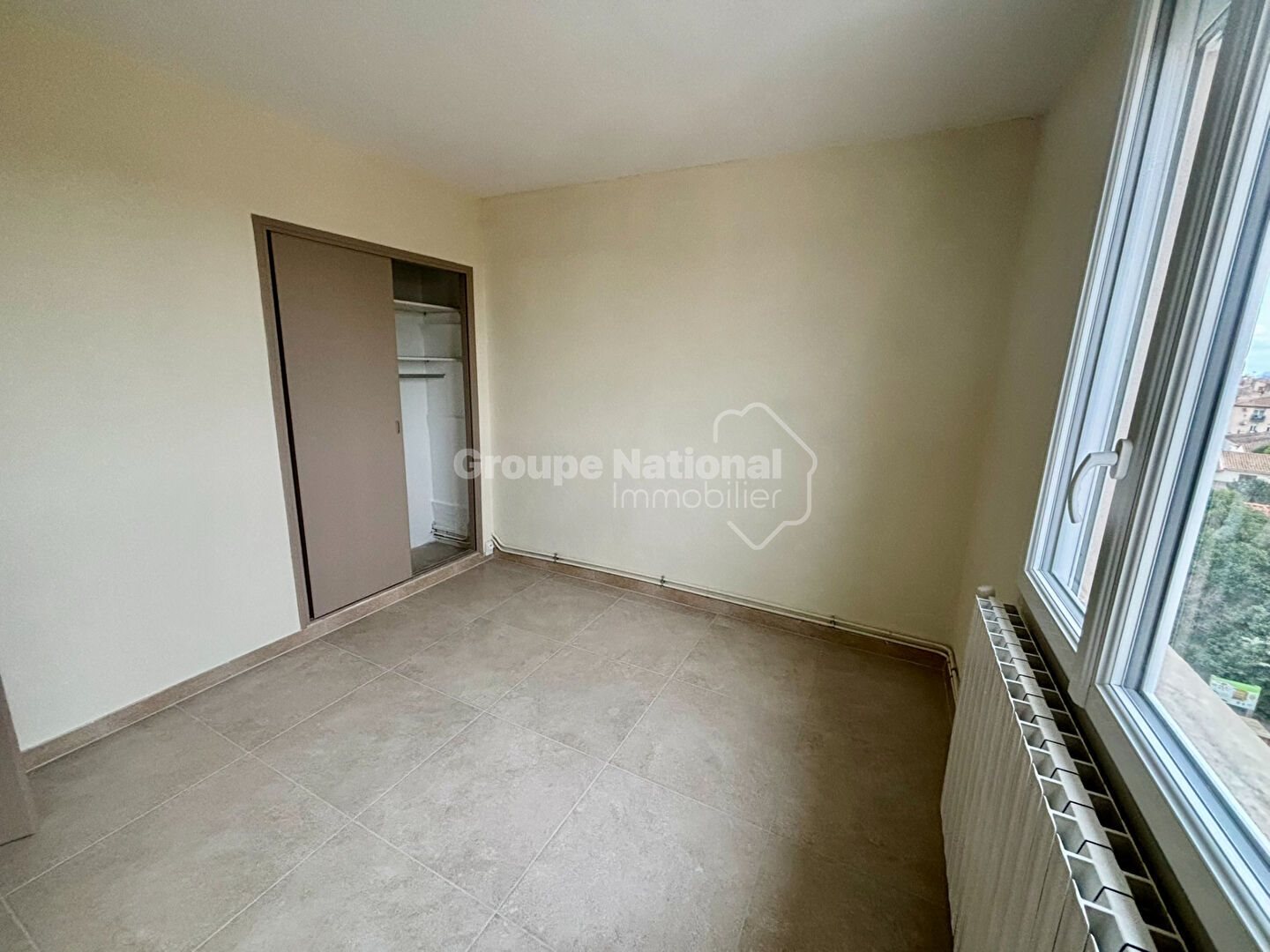 Appartement à louer, 66m², Beaucaire