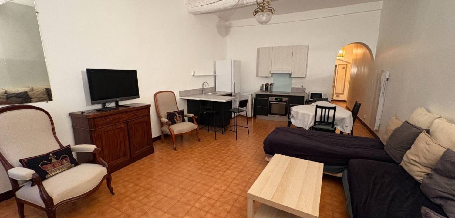 Appartement à louer, 73m², Nice