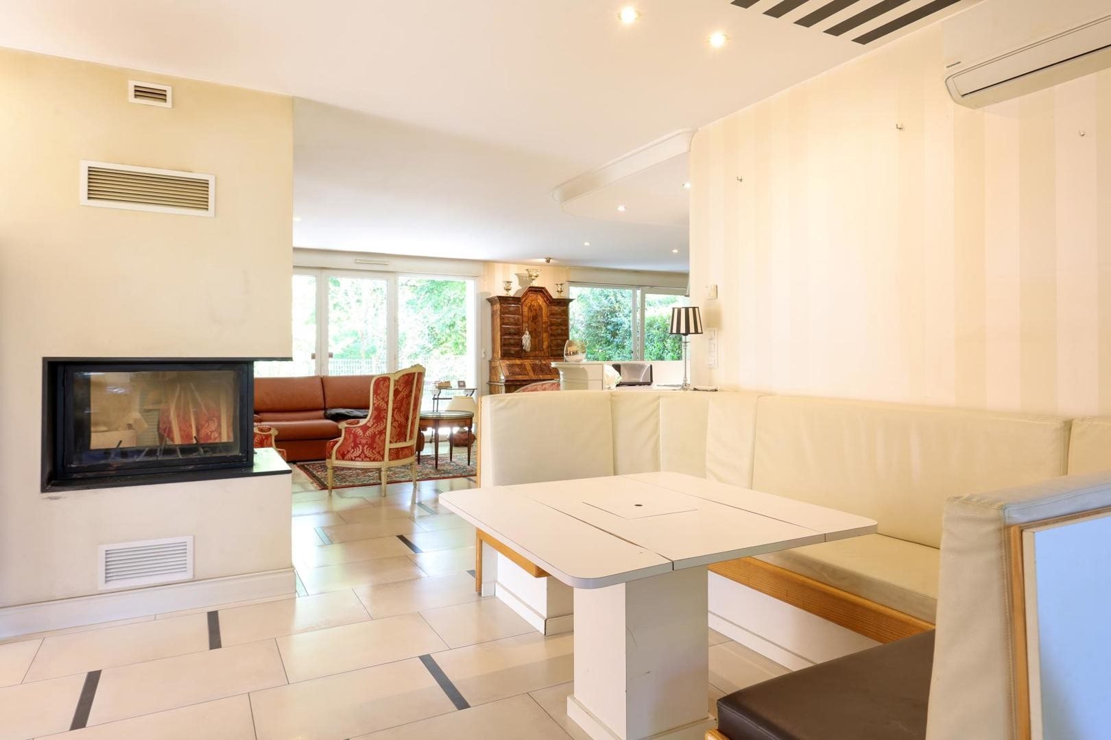 Appartement à vendre, 199m², Besançon