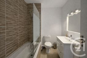 Appartement à louer, 116m², Serris