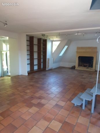 Appartement à louer, 73m², Sarlat-la-Canéda