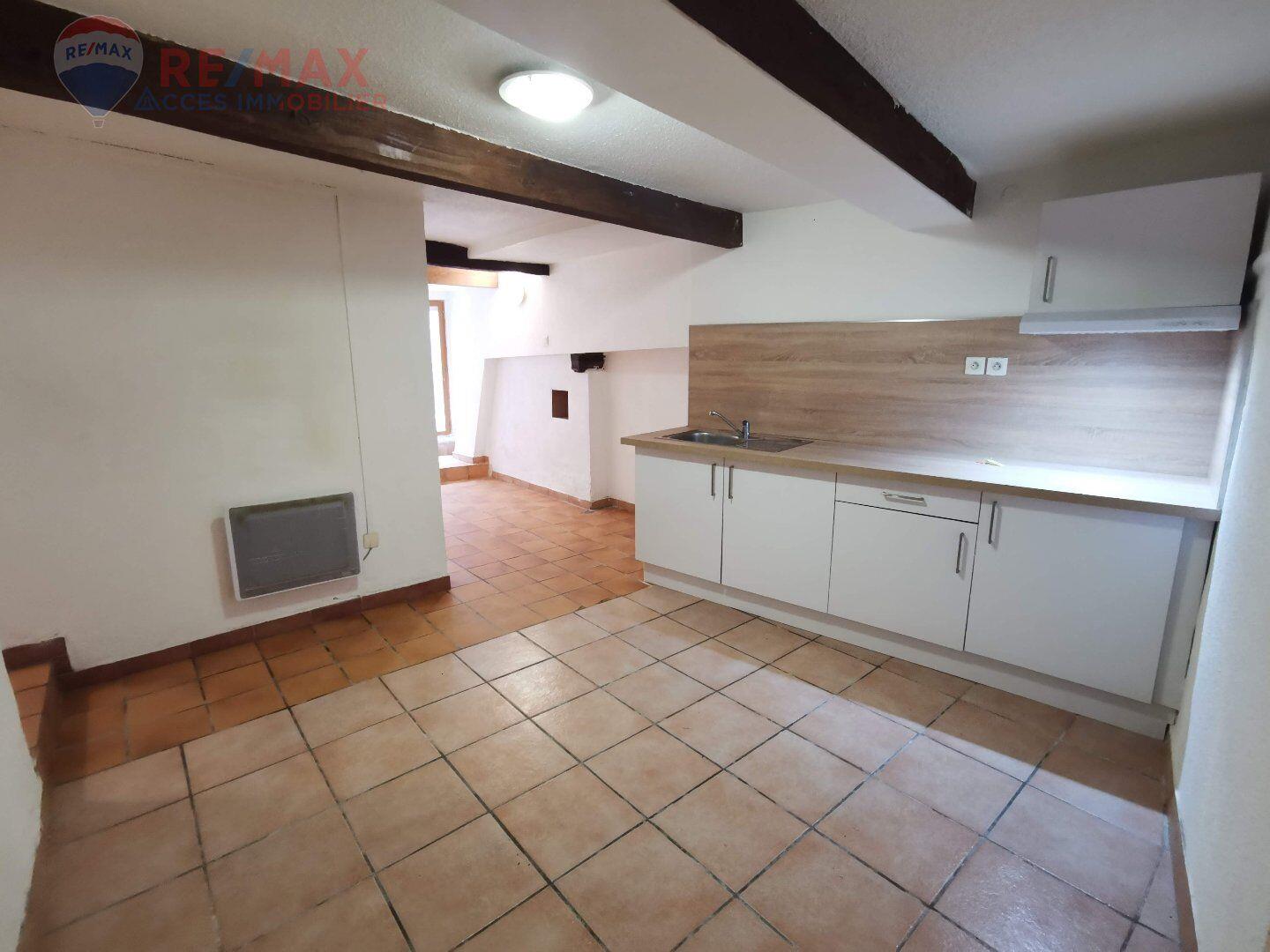 Appartement à louer, 34m², Laure-Minervois