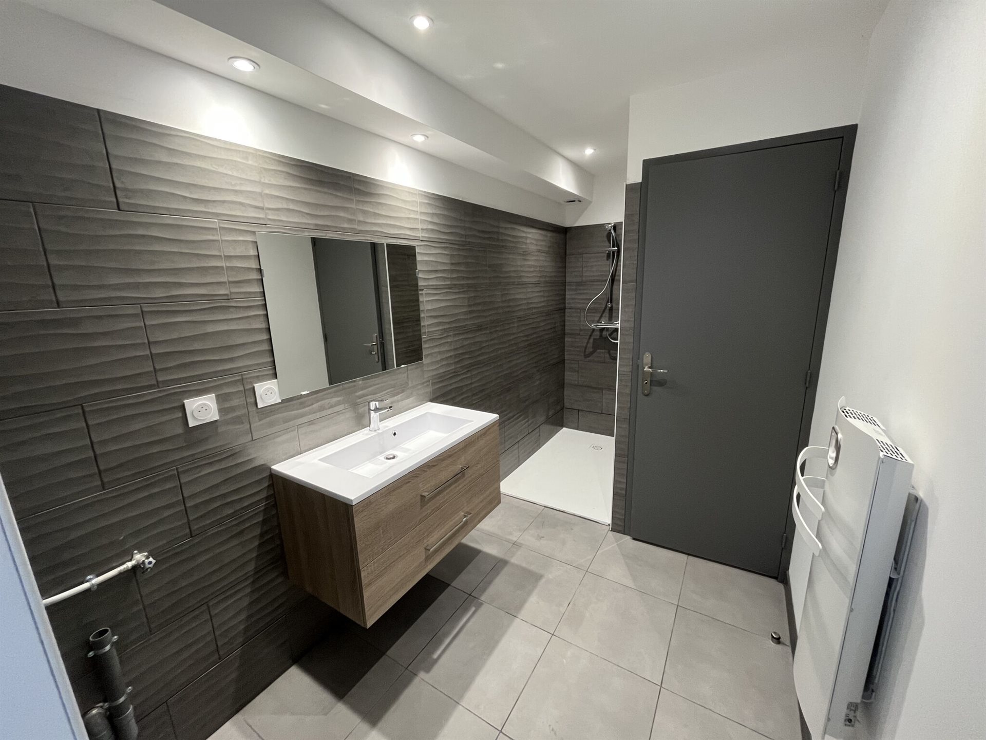 Appartement à louer, 67m², Flavin