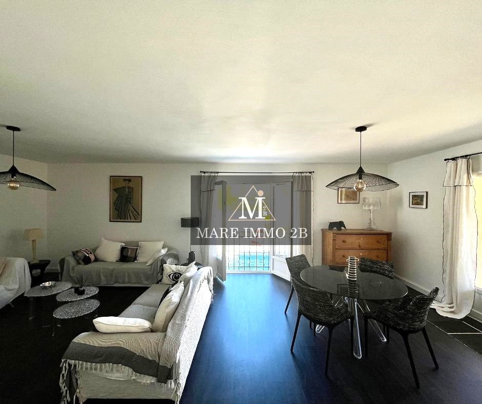 Maison à vendre, 132m², Calvi