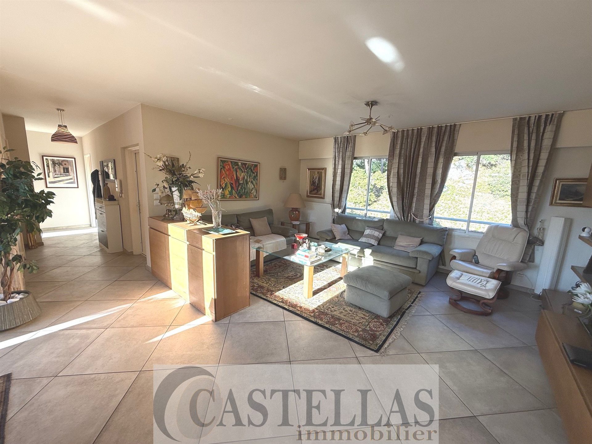 Appartement à vendre, 115m², Carnoux-en-Provence