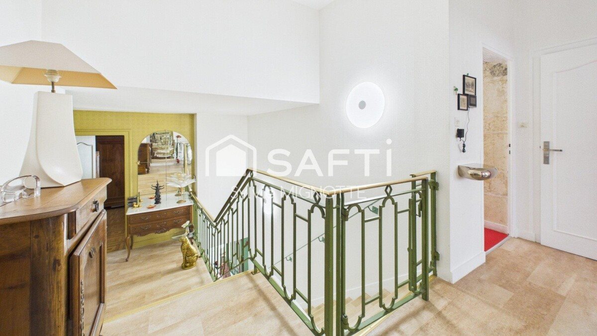 Maison à vendre, 302m², Surgères