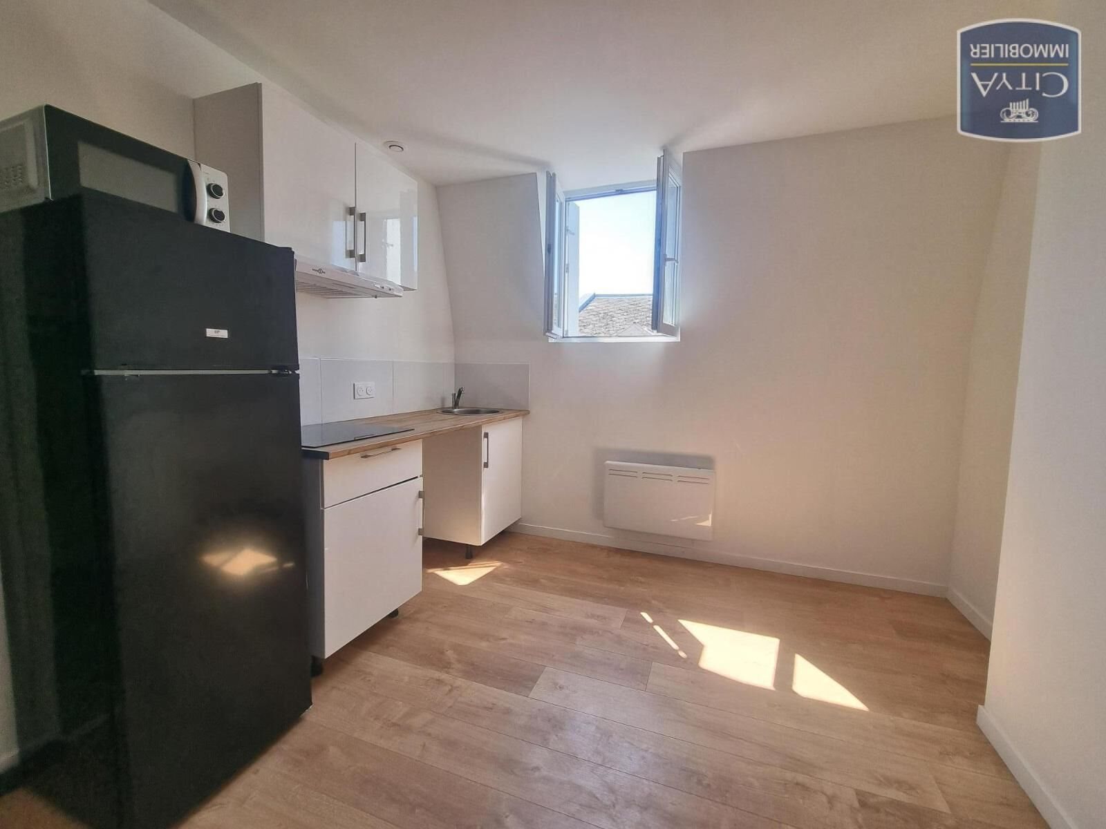 Appartement à louer, 28m², Saint-Quentin