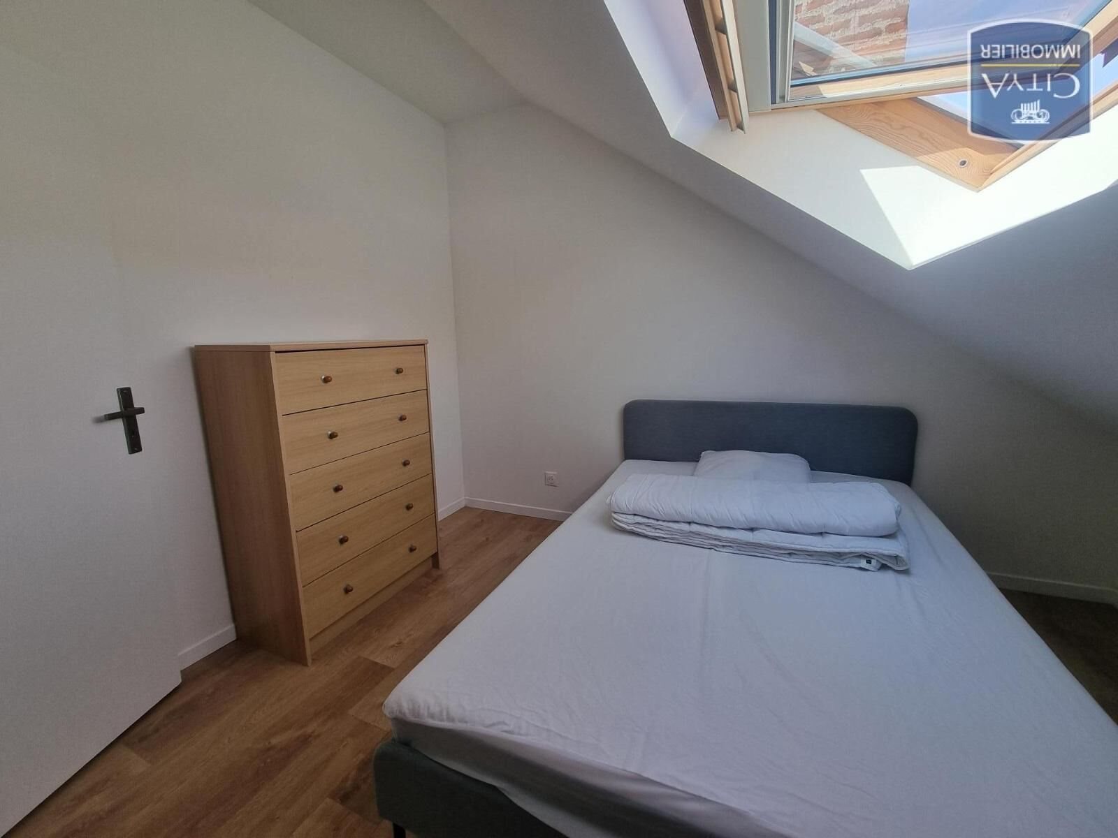 Appartement à louer, 28m², Saint-Quentin