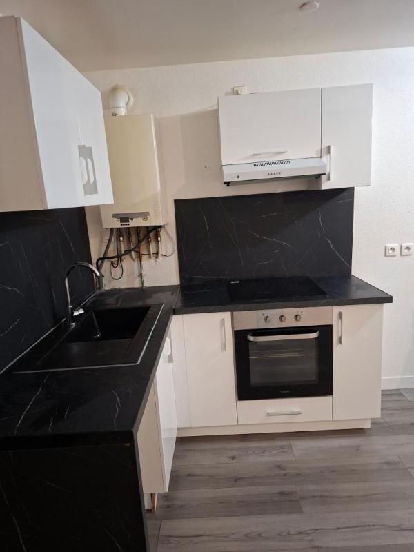 Appartement à louer, 45m², Delle