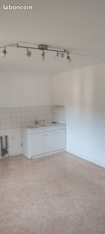 Appartement à louer, 66m², Jeurre