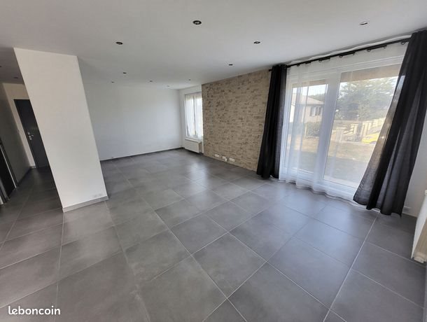 Maison à louer, 88m², Domérat