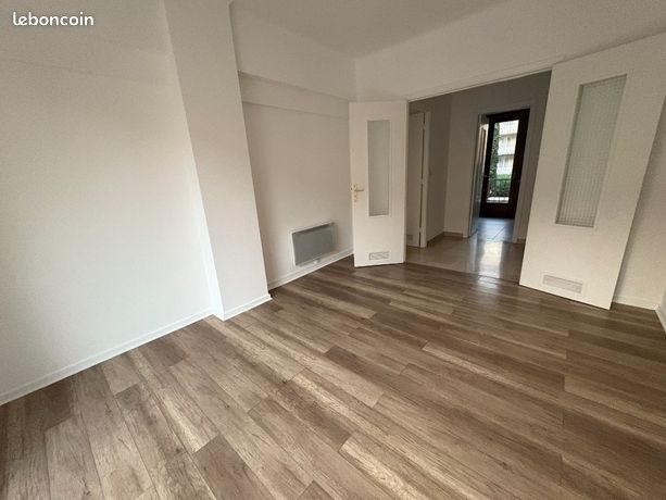 Appartement à louer, 53m², Nice