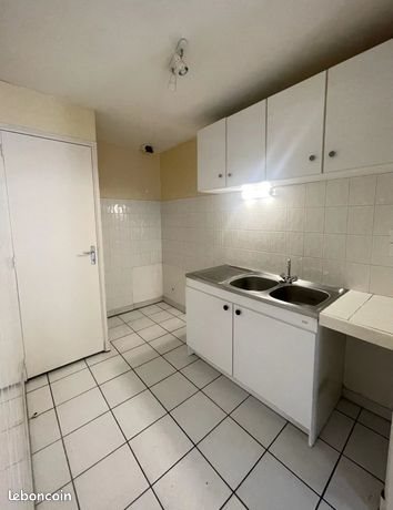 Appartement à louer, 48m², Réalmont