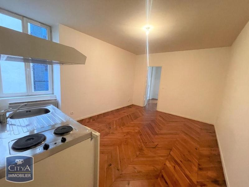 Appartement à louer, 31m², Issoire