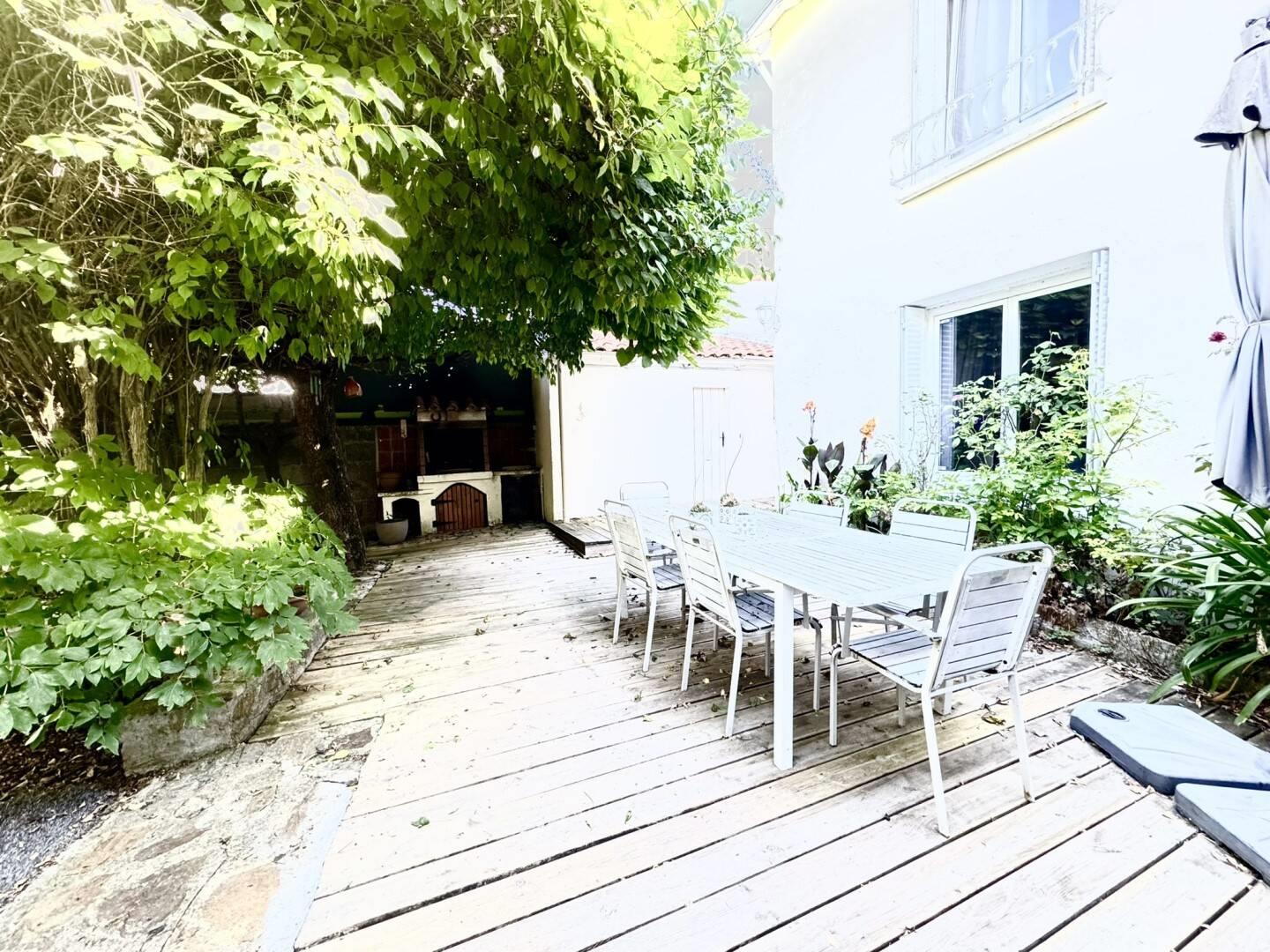 Maison à vendre, 239m², Nantes