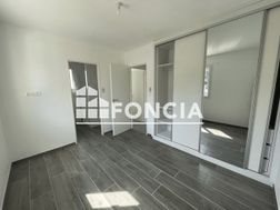 Maison à louer, 88m², Massieux