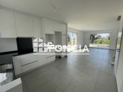 Maison à louer, 88m², Massieux