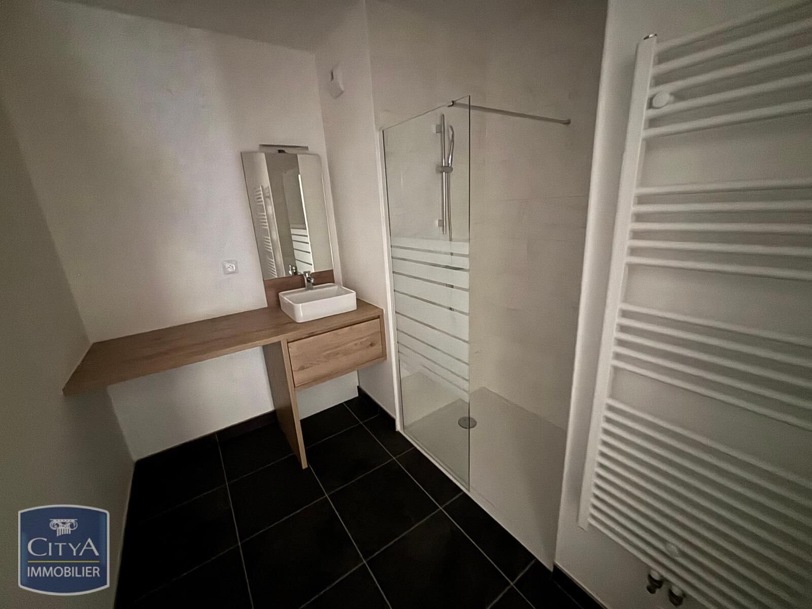 Appartement à louer, 73m², Tours