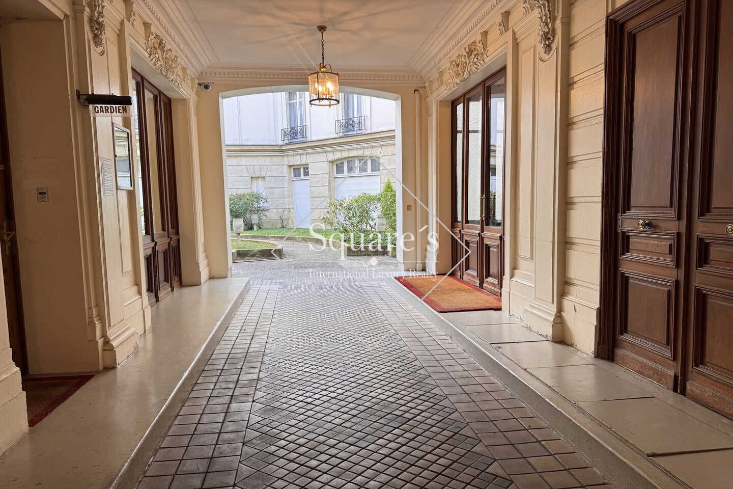 Appartement à louer, 19m², Paris 17ème