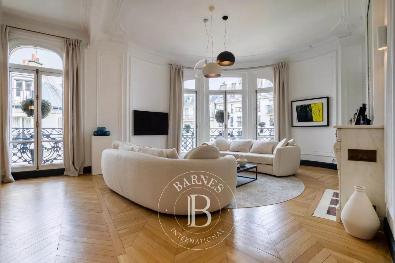 Appartement à louer, 193m², Paris 17ème