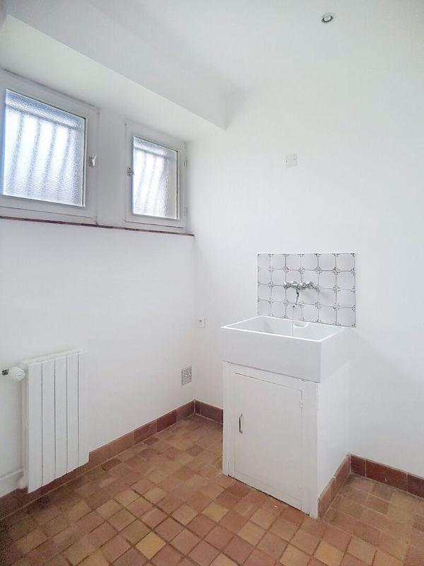 Maison à louer, 170m², Mérobert