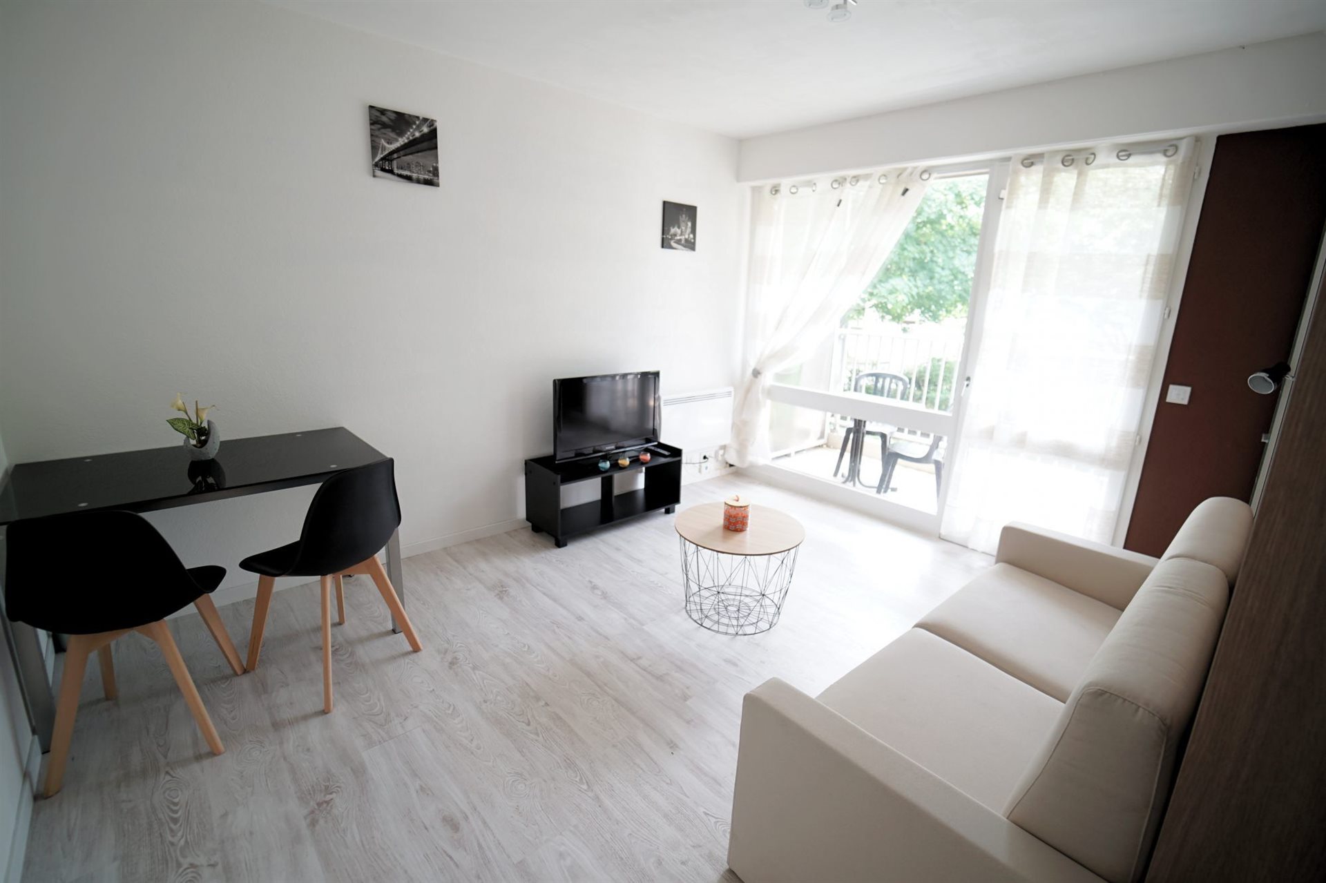 Appartement à louer, 29m², Gex