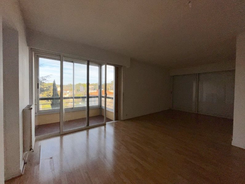 Appartement à vendre, 85m², Nîmes