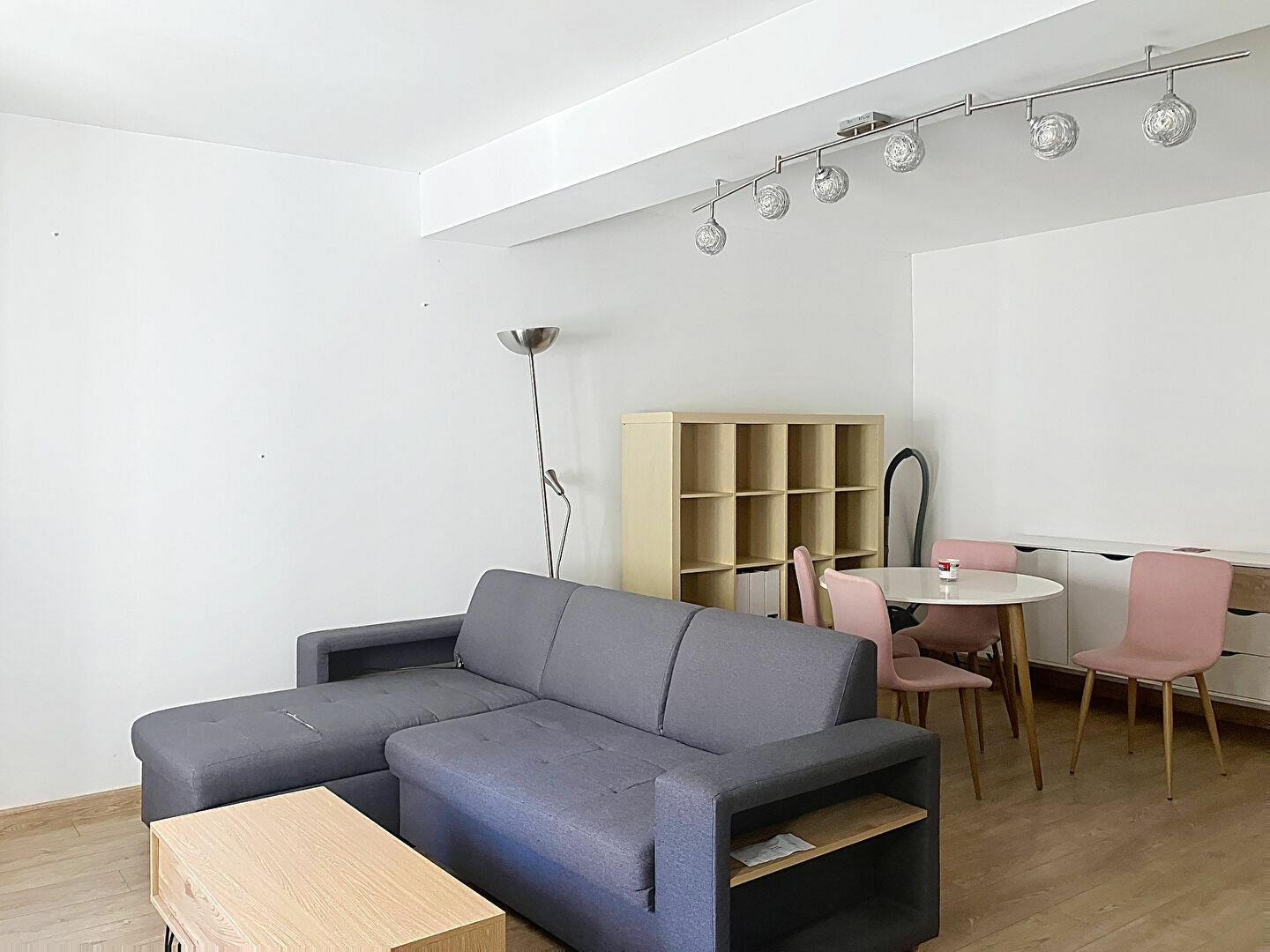 Appartement à louer, 45m², Angers