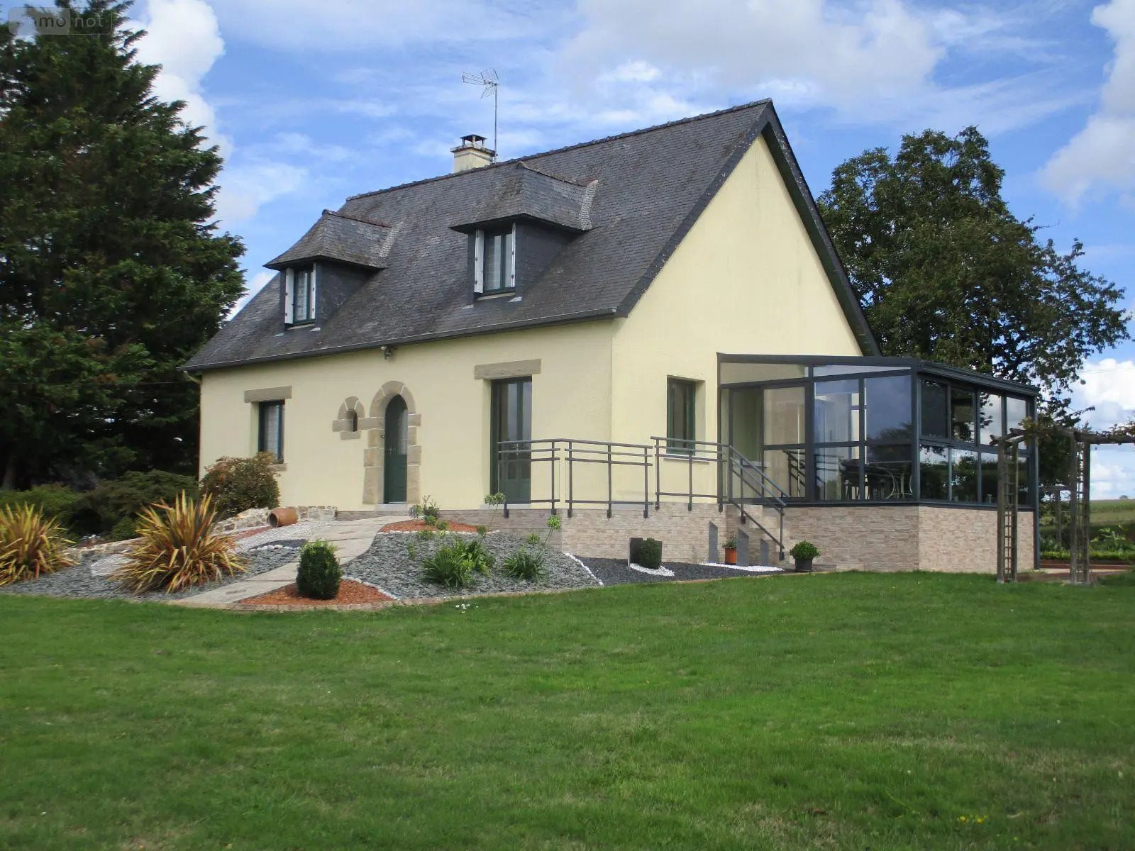 Maison à vendre, 136m², Parcé