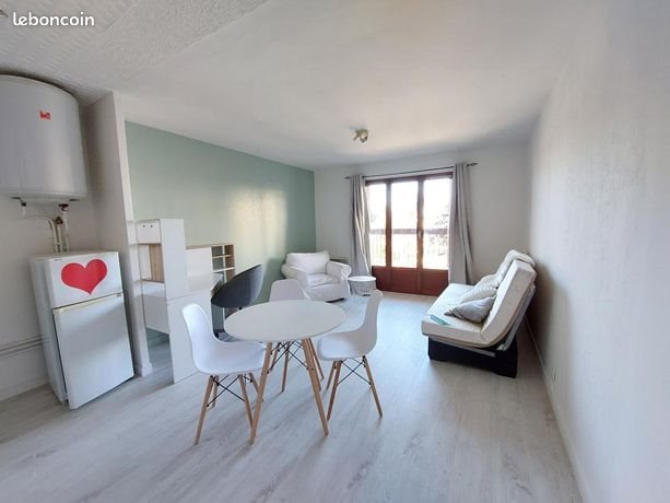 Appartement à louer, 28m², Marseille 3ème