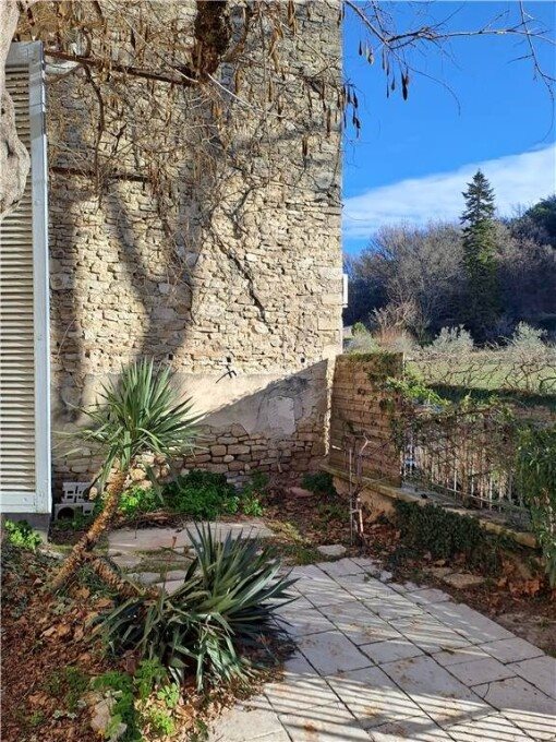 Maison à louer, 119m², Entrechaux