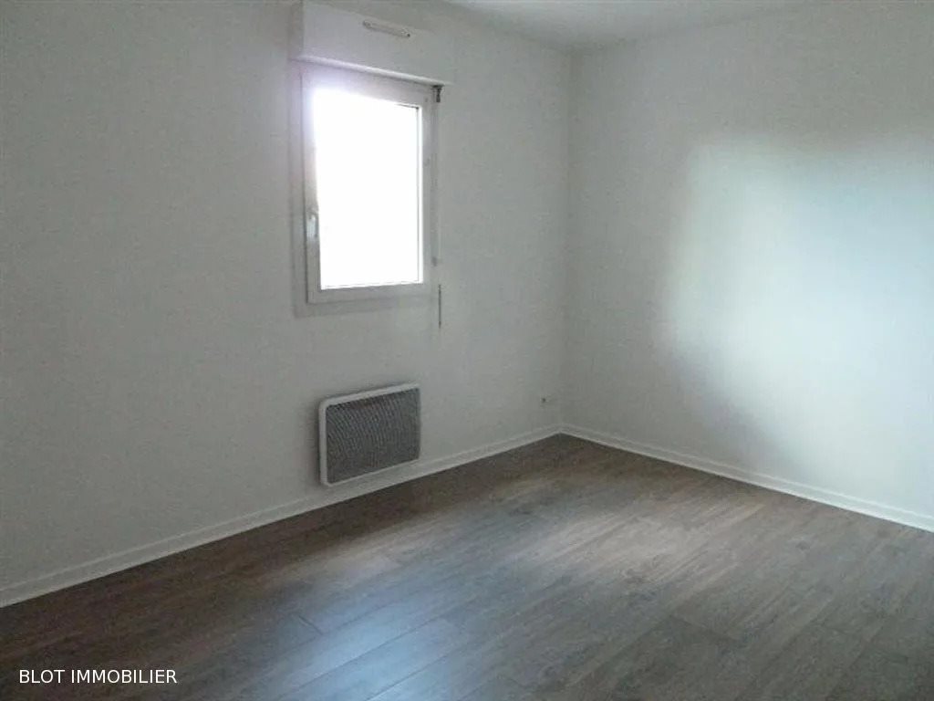 Appartement à louer, 42m², Chavagne
