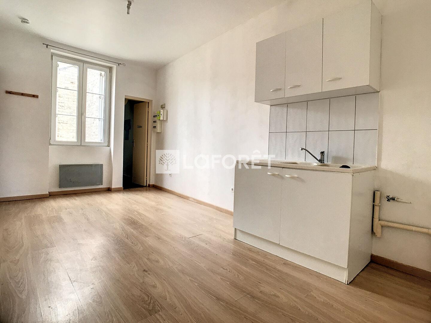 Appartement à louer, 31m², Saint-Memmie