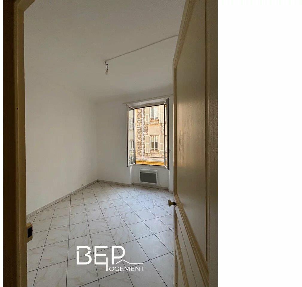 Appartement à louer, 45m², Nice