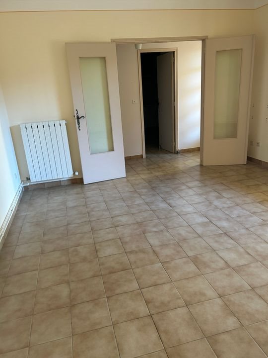 Appartement à louer, 67m², Aubignan