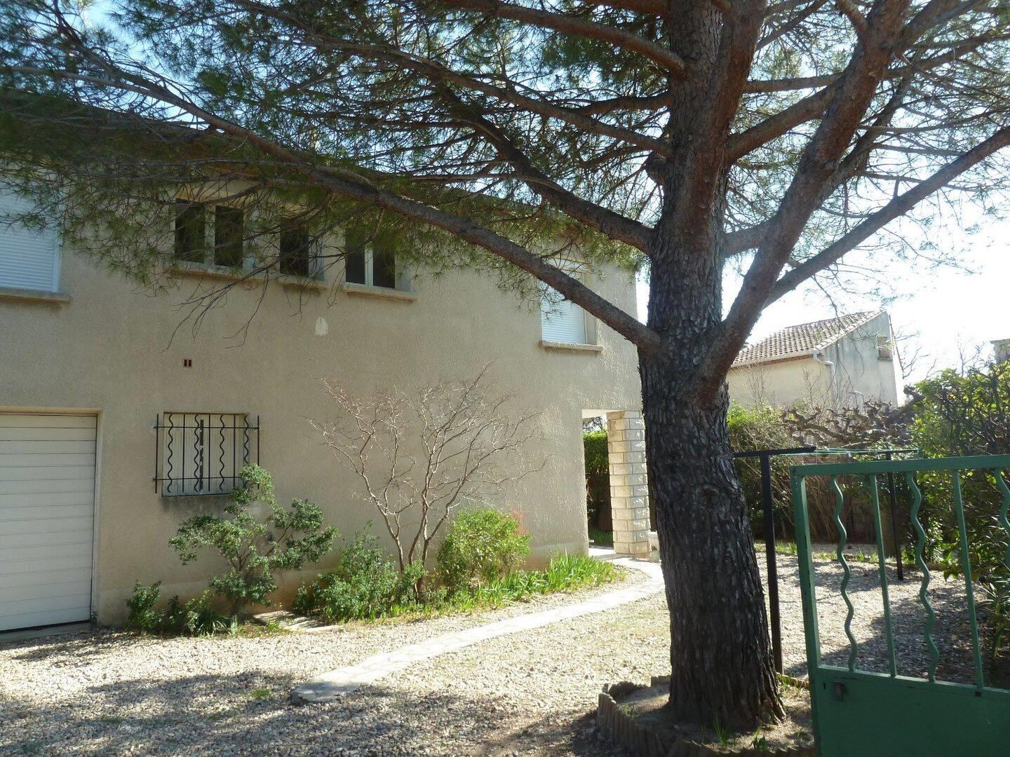 Maison à louer, 135m², Nîmes
