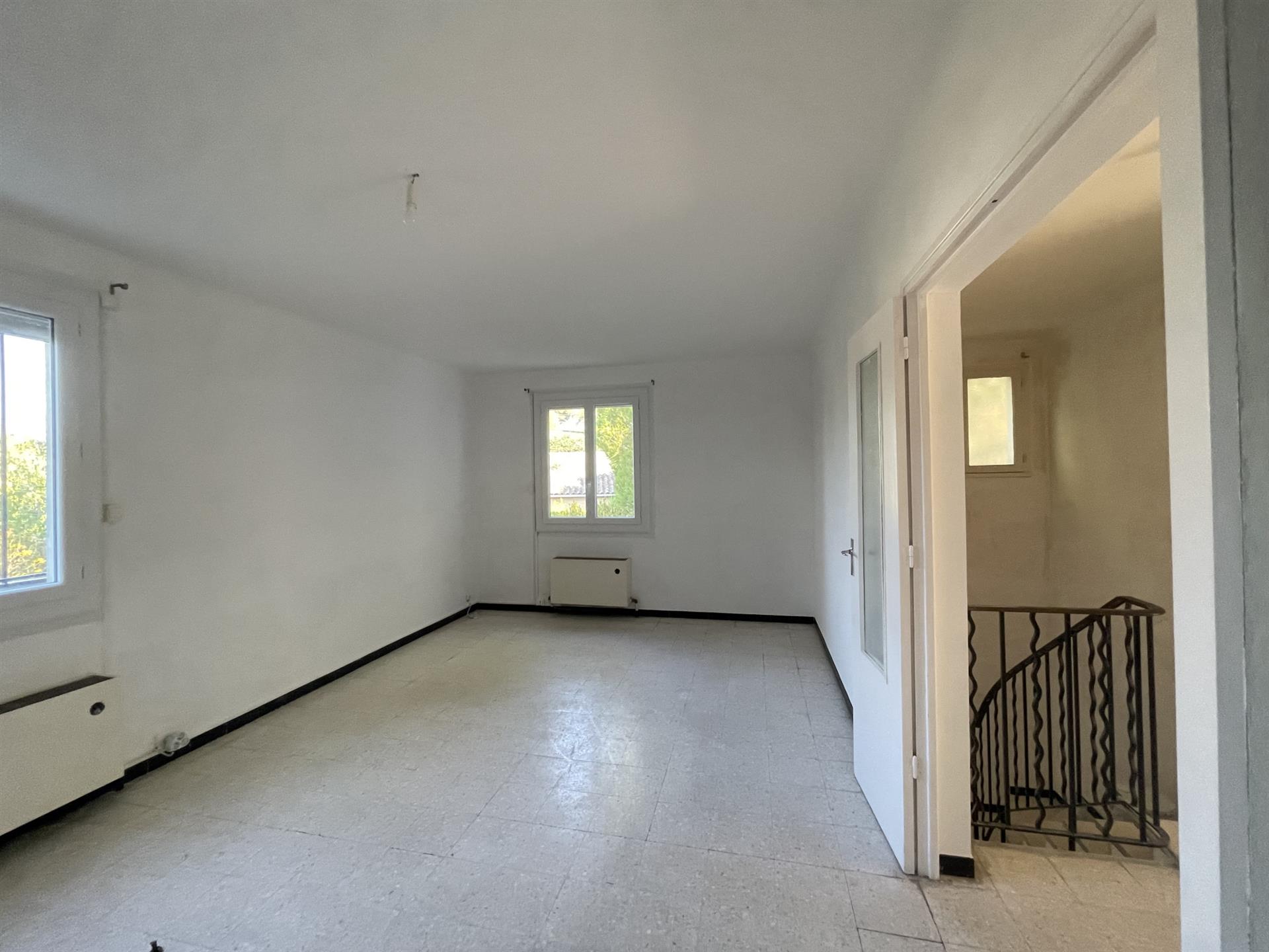 Maison à louer, 135m², Nîmes