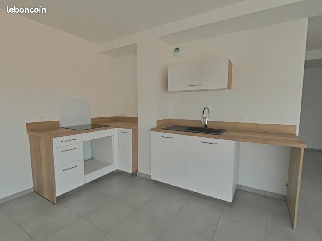 Appartement à louer, 72m², Saint-Etienne