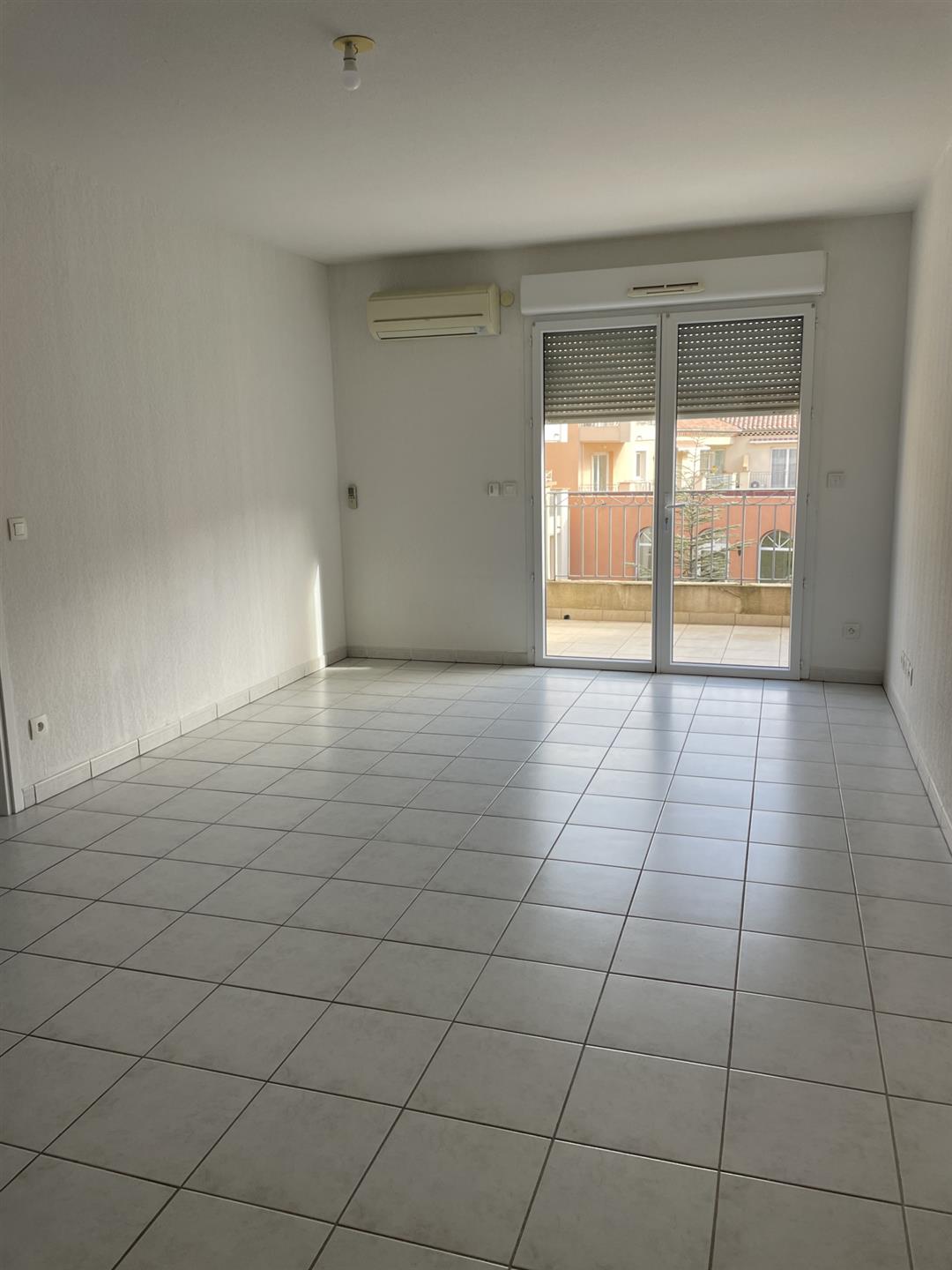 Appartement à vendre, 40m², Plan-d'Aups-Sainte-Baume