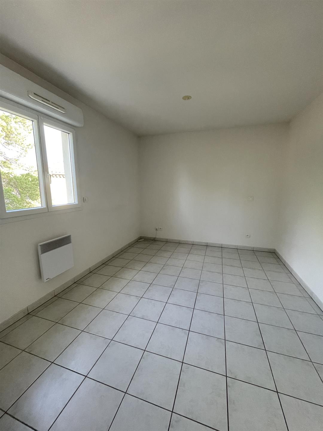 Appartement à vendre, 40m², Plan-d'Aups-Sainte-Baume