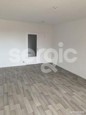 Appartement à louer, 52m², Lille
