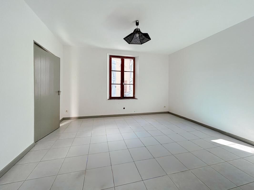 Appartement à louer, 86m², Saint-Sulpice