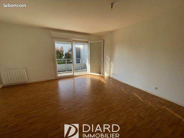 Appartement à louer, 48m², Noyal-sur-Vilaine