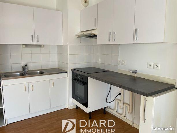 Appartement à louer, 48m², Noyal-sur-Vilaine