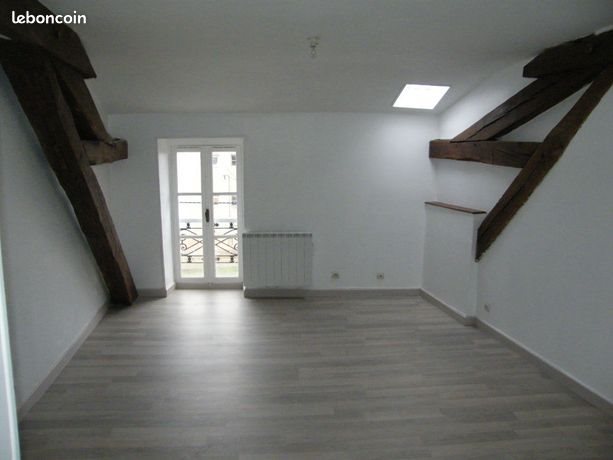 Appartement à louer, 45m², Avallon