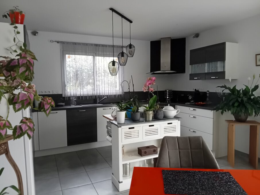 Maison à vendre, 115m², Ploemel