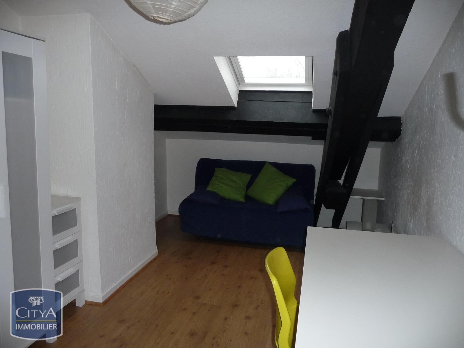 Appartement à louer, 19m², Saint-Etienne
