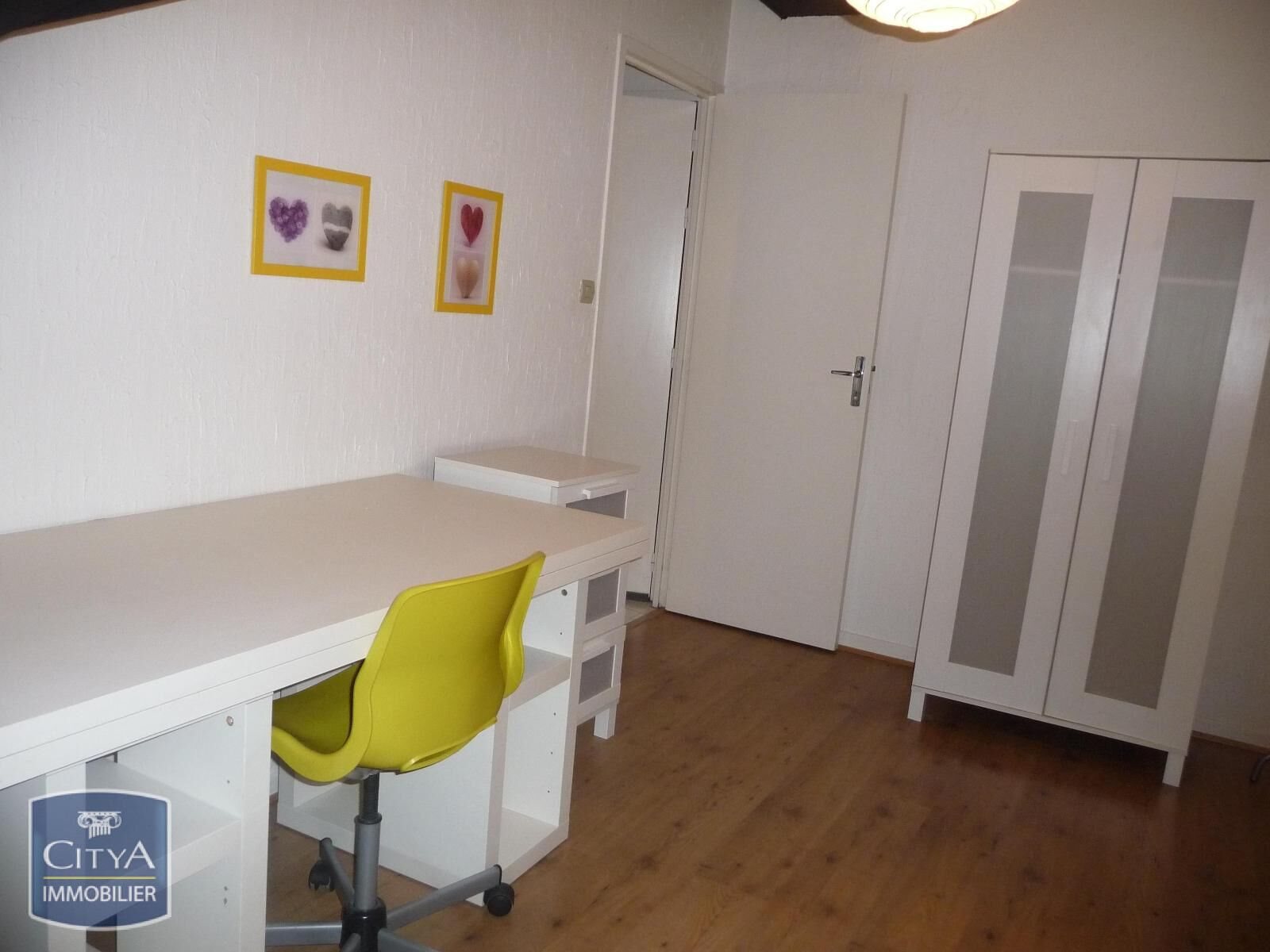 Appartement à louer, 19m², Saint-Etienne